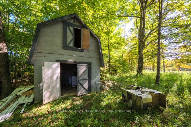 290 Clarke's Road Property Photo 45