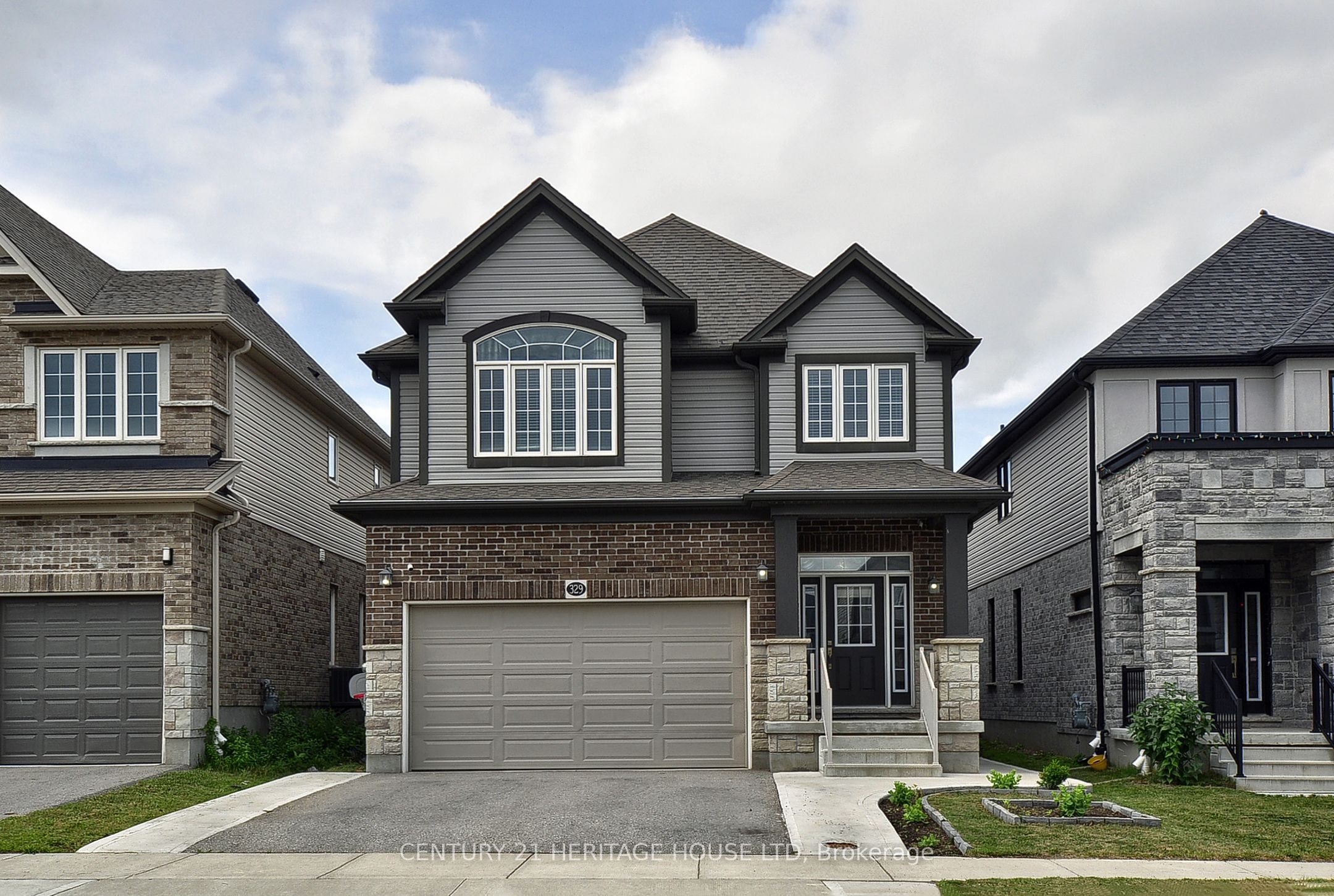 329 Sedgewood Street Property Photo 1