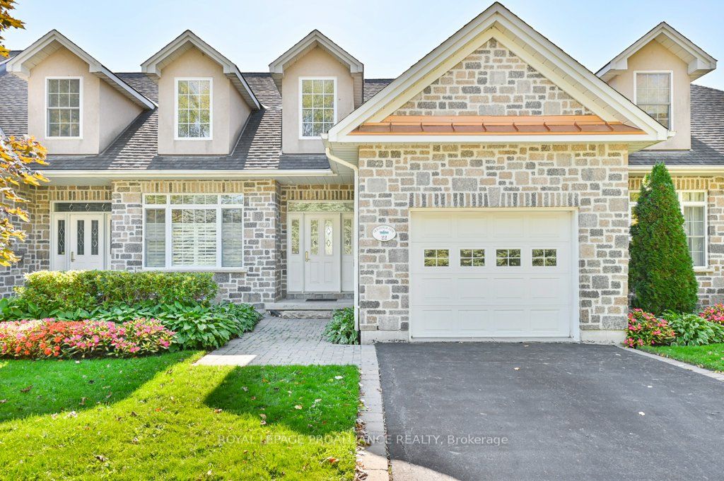 22 Gracefield Lane Property Photo 1