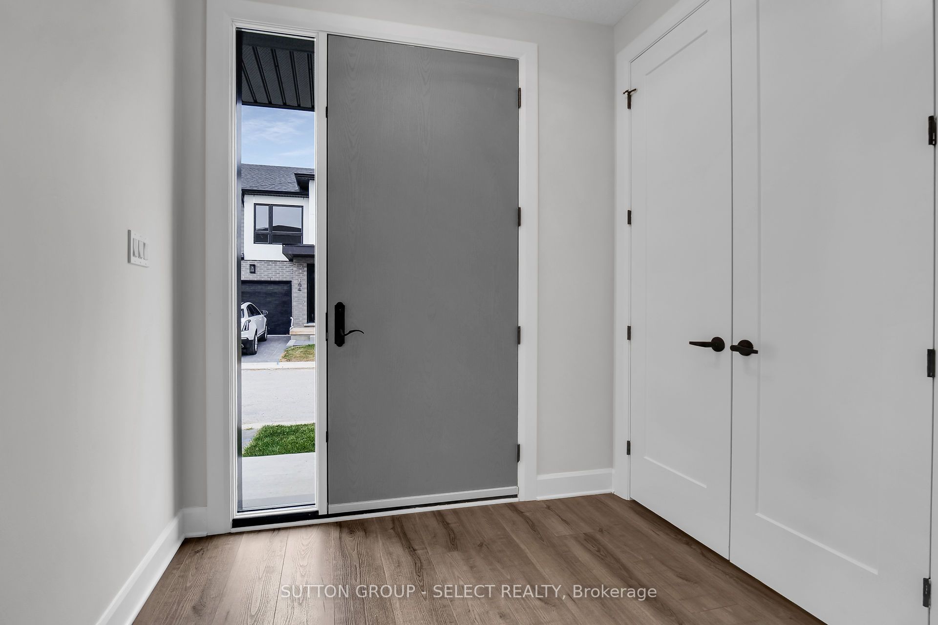 175 Doan Drive 203 Property Photo 1