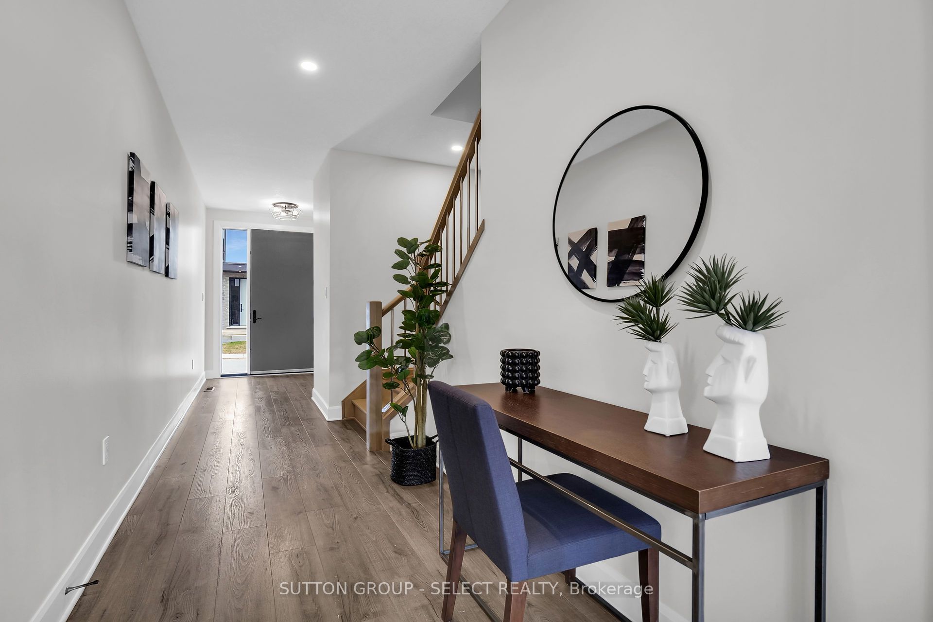 175 Doan Drive 203 Property Photo 3