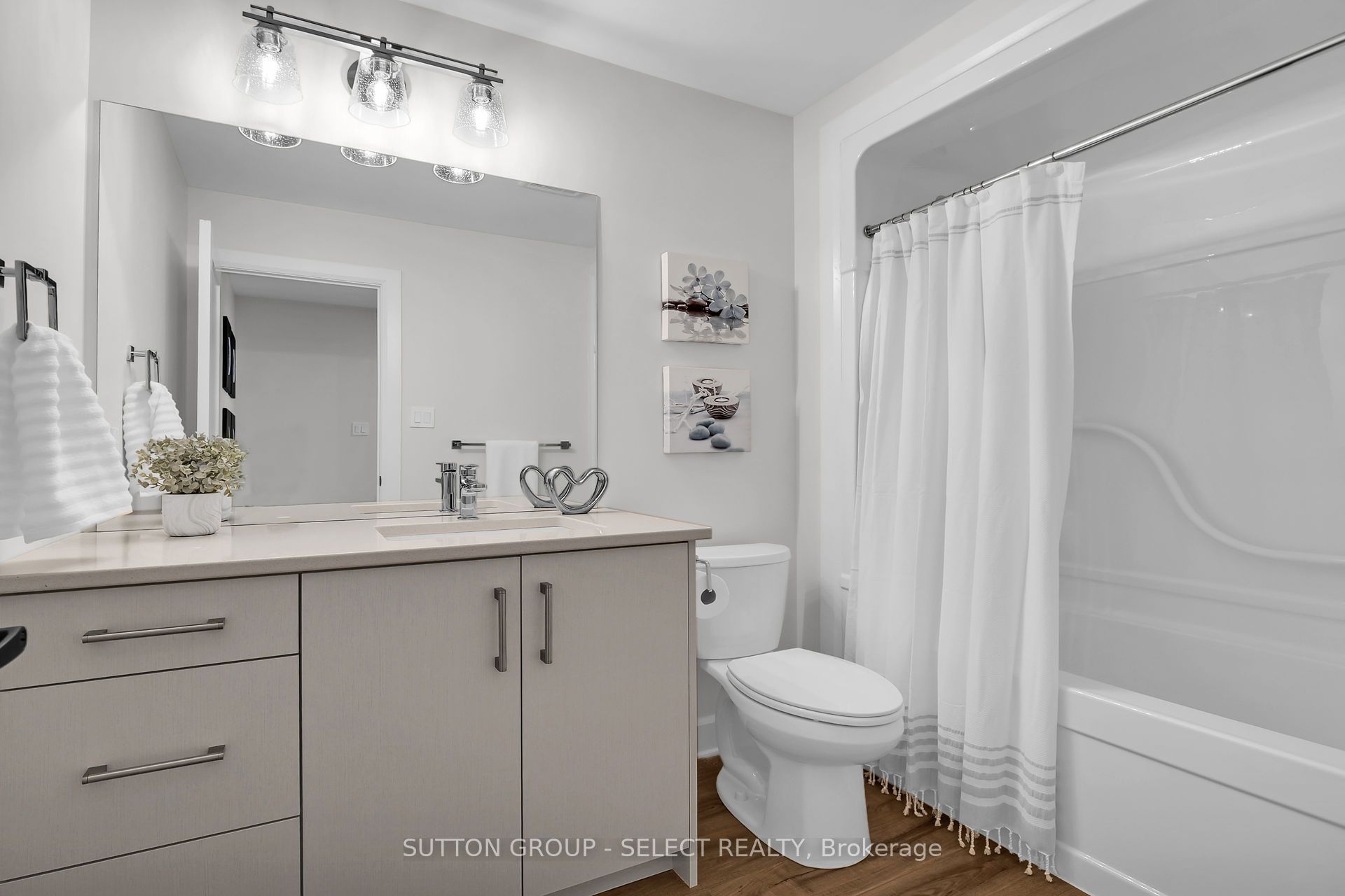 175 Doan Drive 203 Property Photo 12