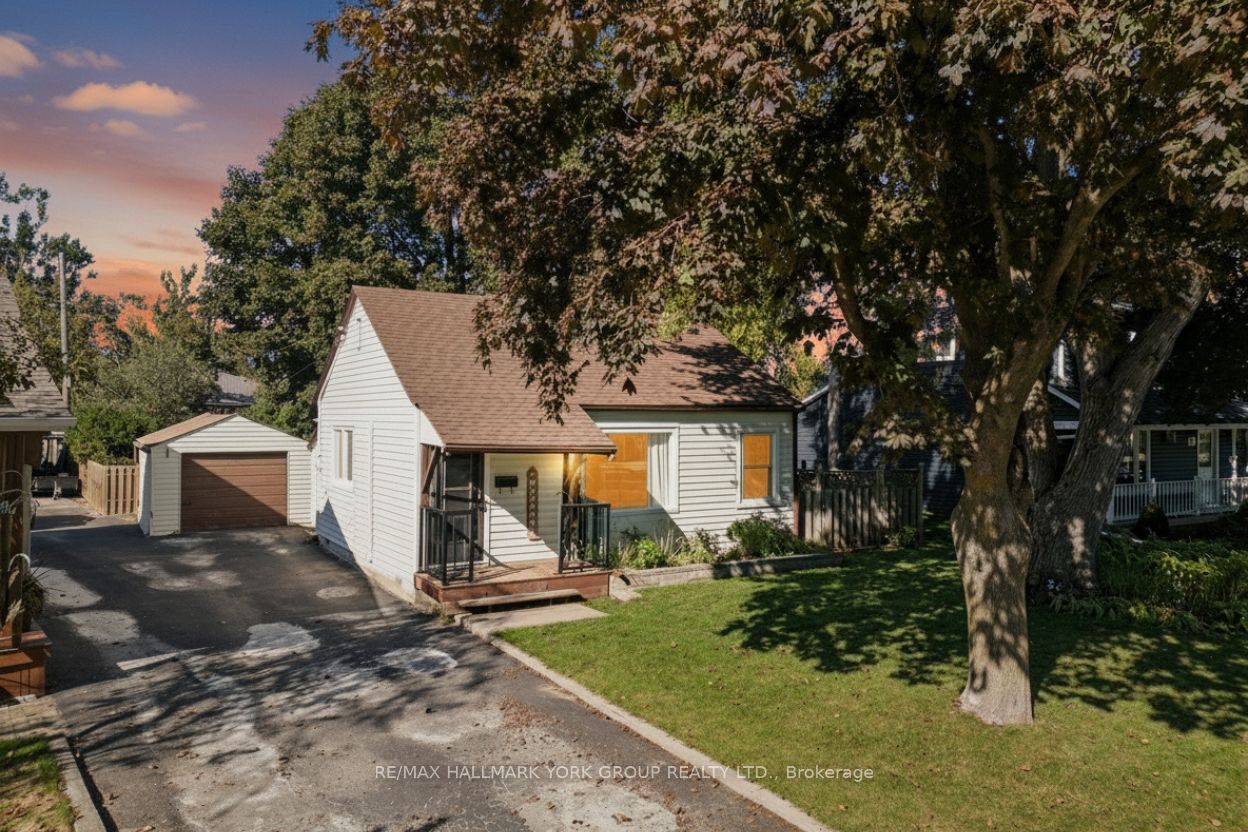 24 Churchill Crescent Property Photo 1