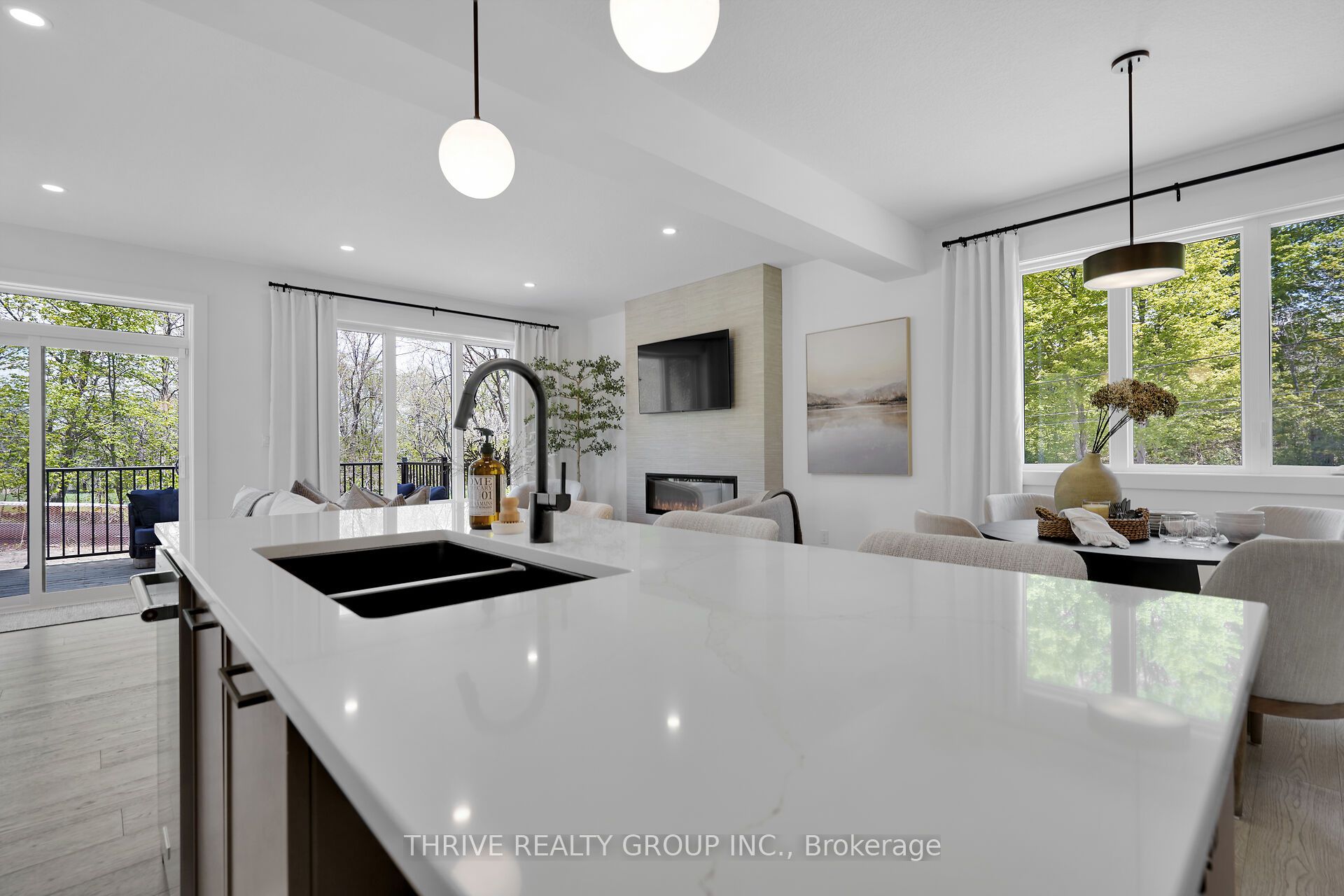 101 Meadowlily Road S 50 Property Photo 9