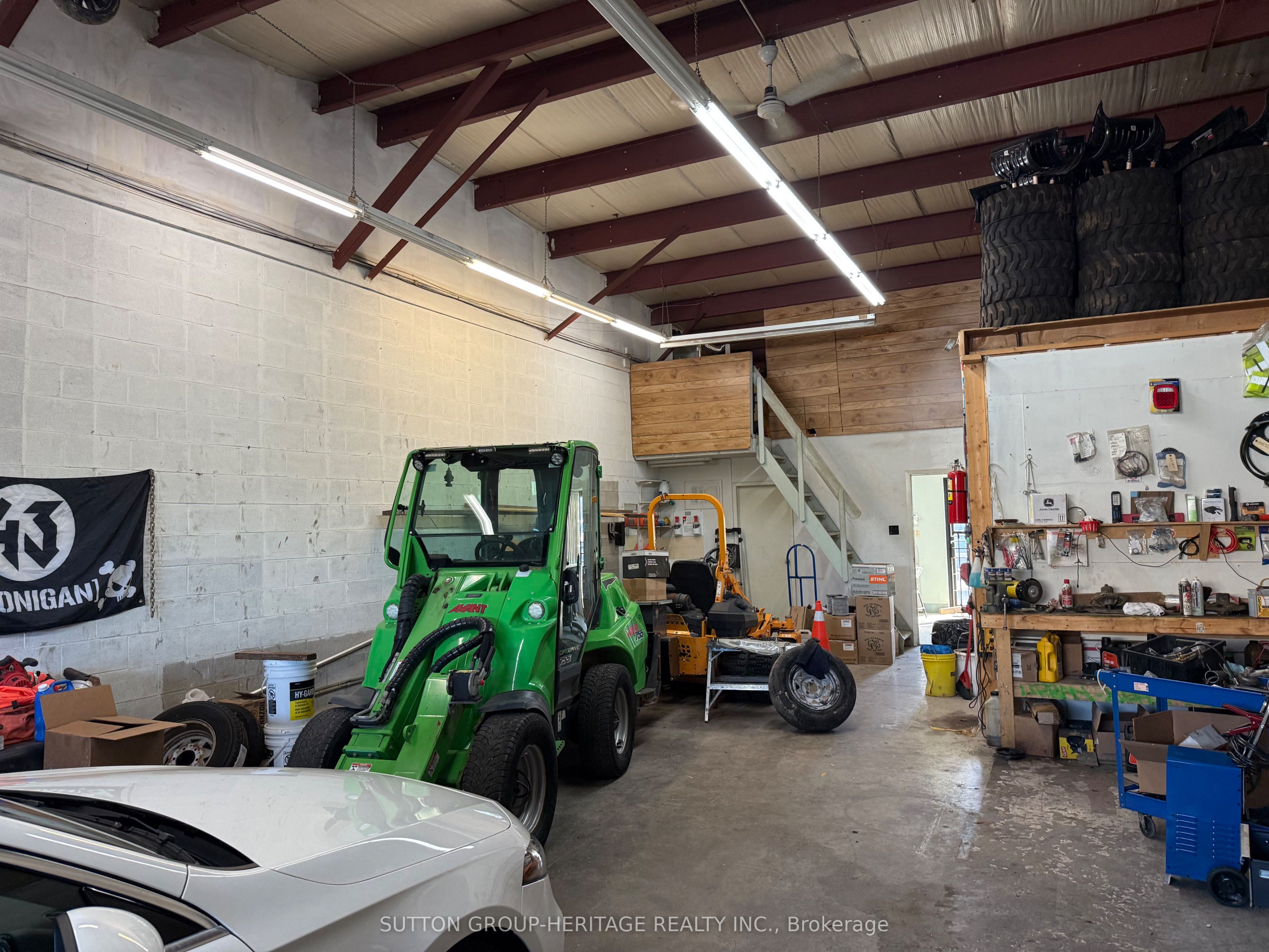 38 Bigwin Road 8 Property Photo 13