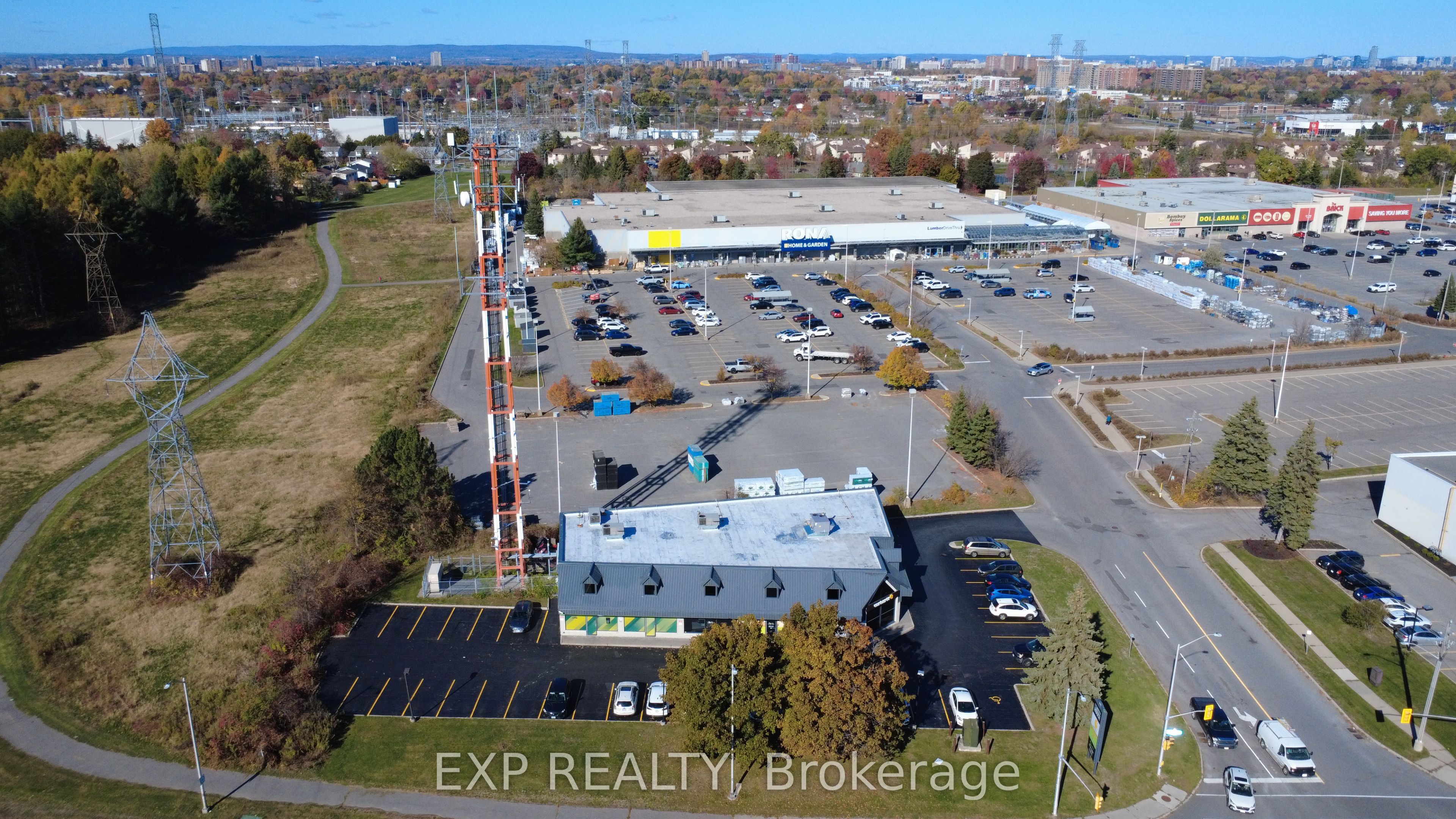 595 West Hunt Club Road Property Photo 5