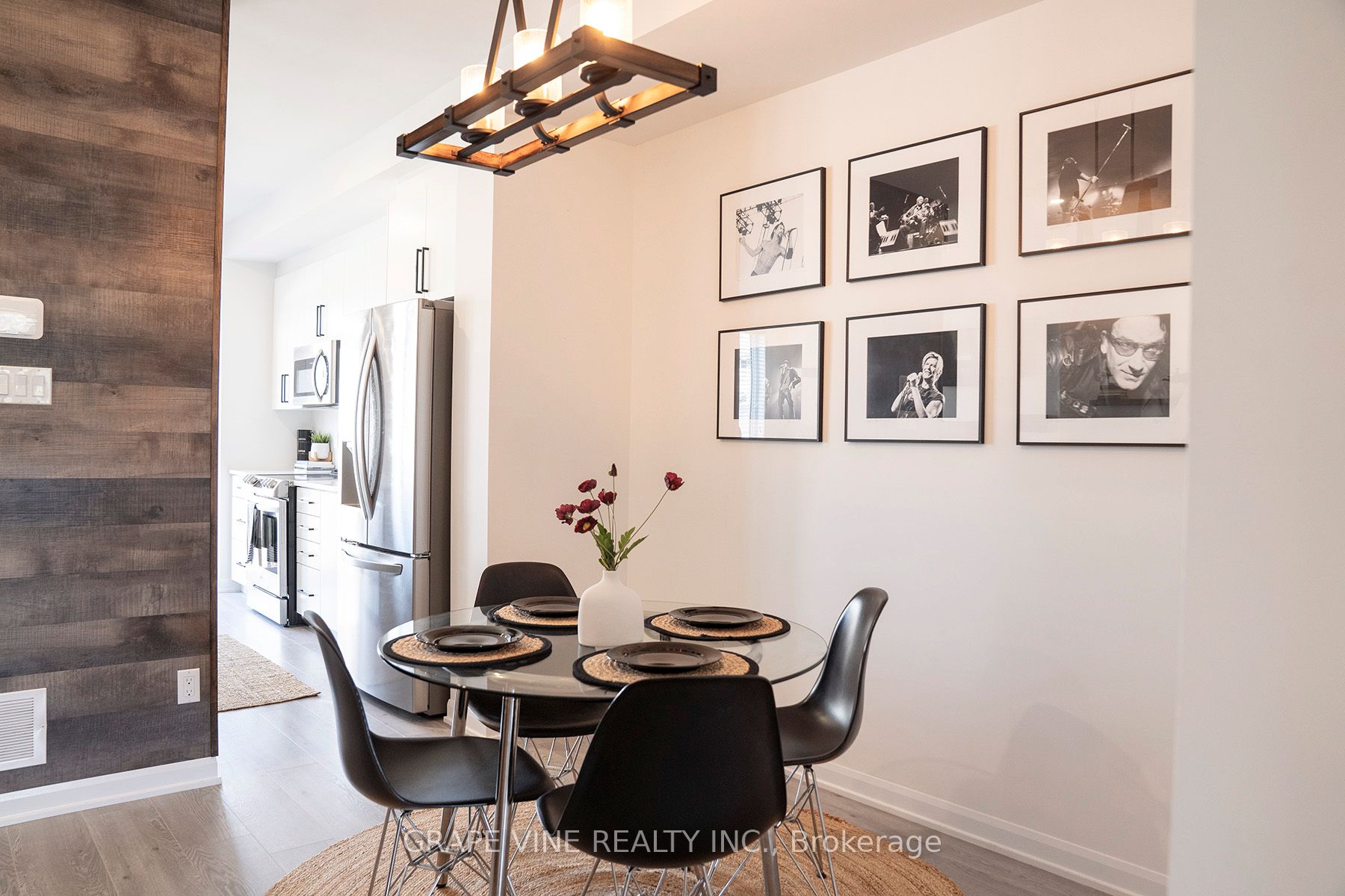 2057 Caltra Crescent Property Photo 21