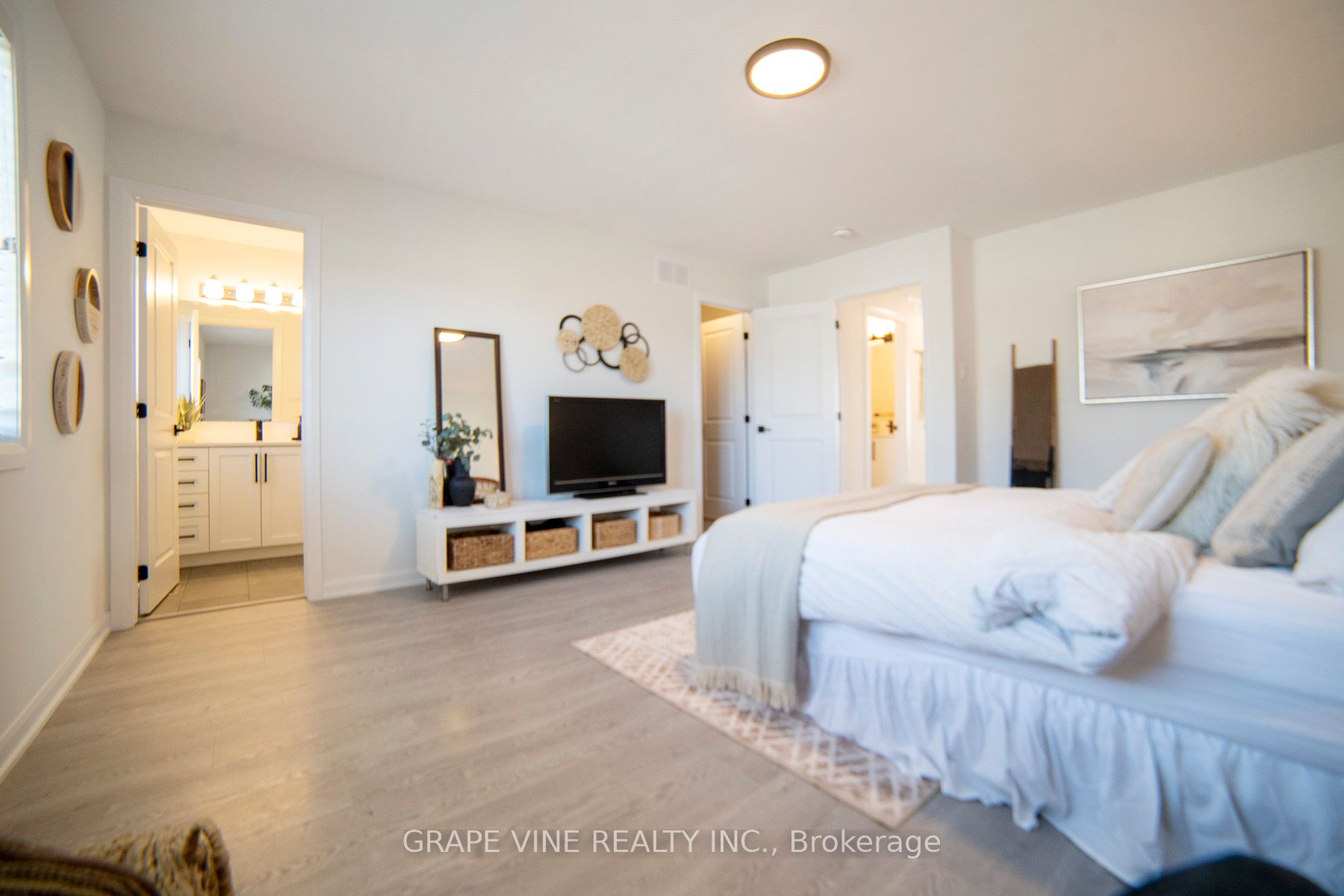 2057 Caltra Crescent Property Photo 30