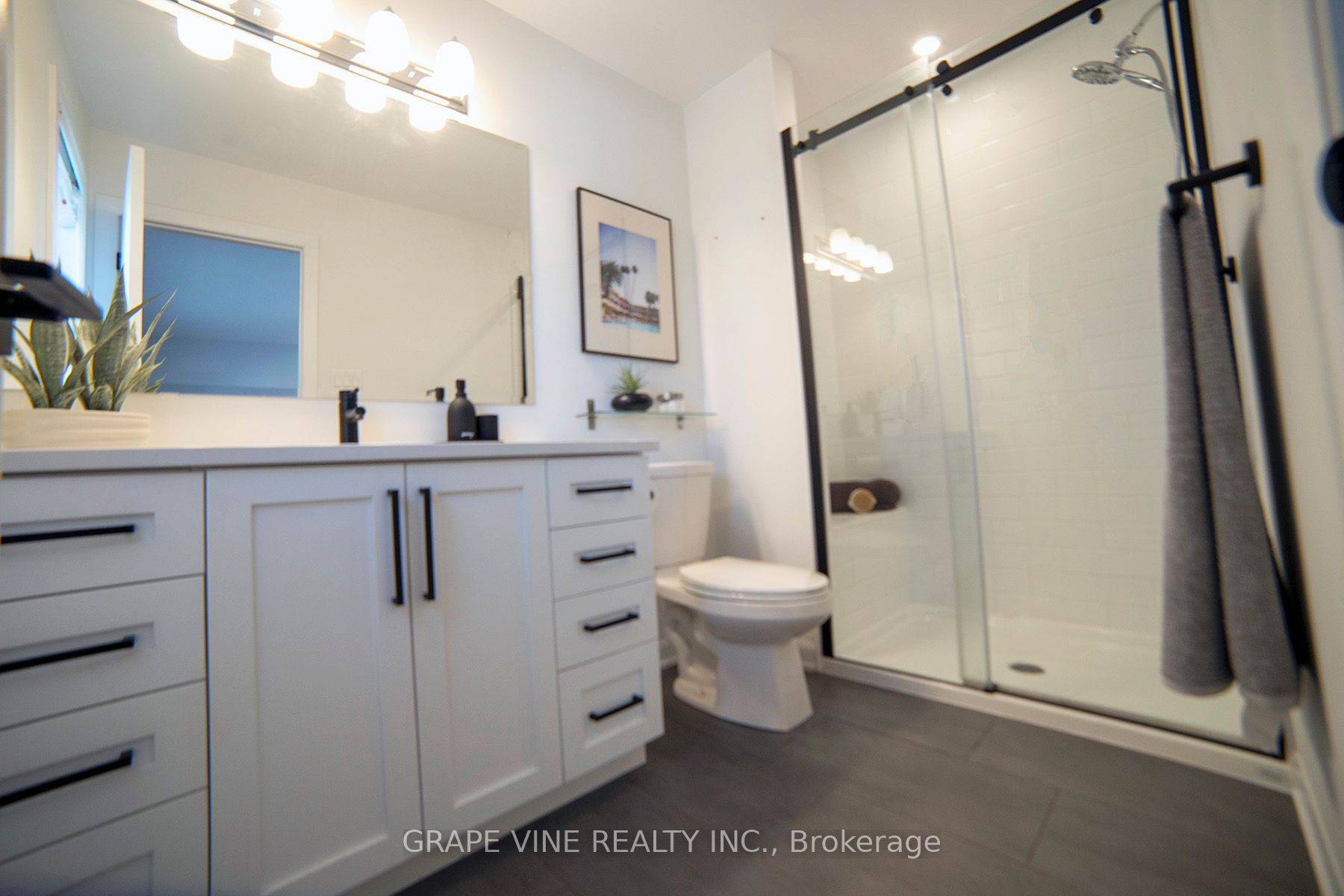 2057 Caltra Crescent Property Photo 31