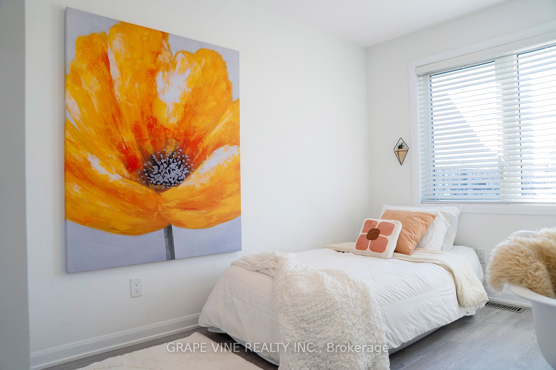 2057 Caltra Crescent Property Photo 36