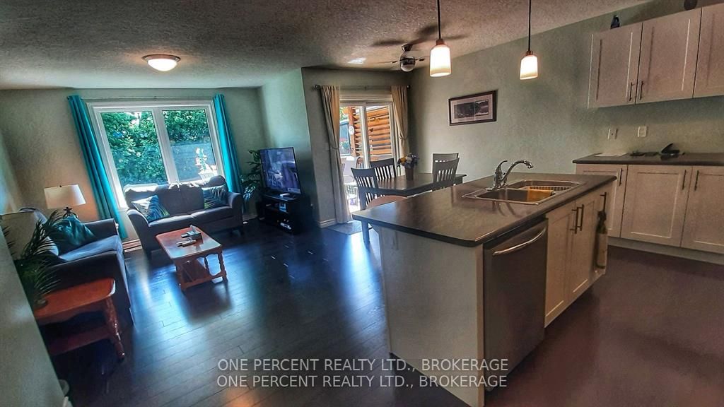 163 Greenhill Lane Property Photo 9