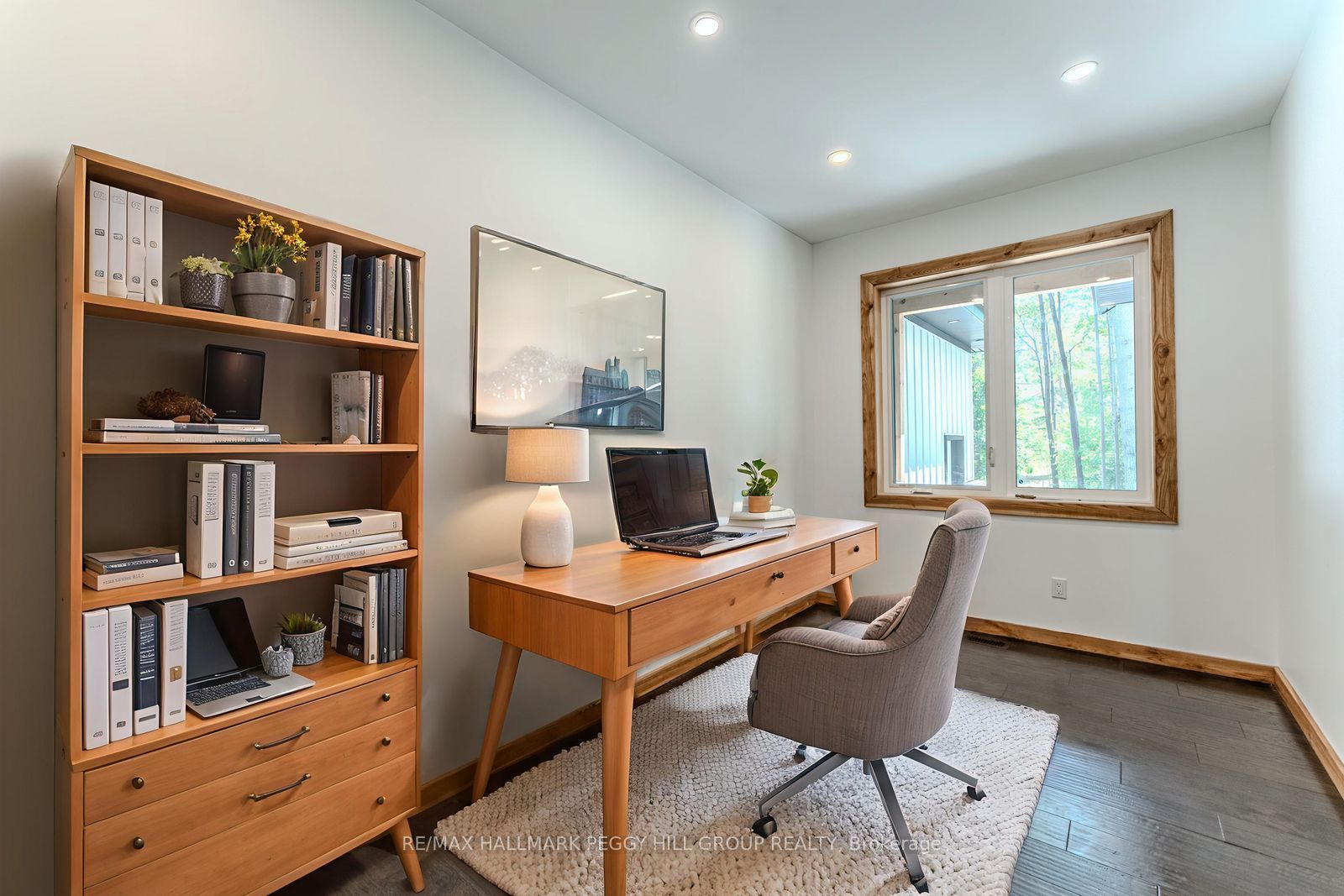 24b Buck Hill Road Property Photo 6