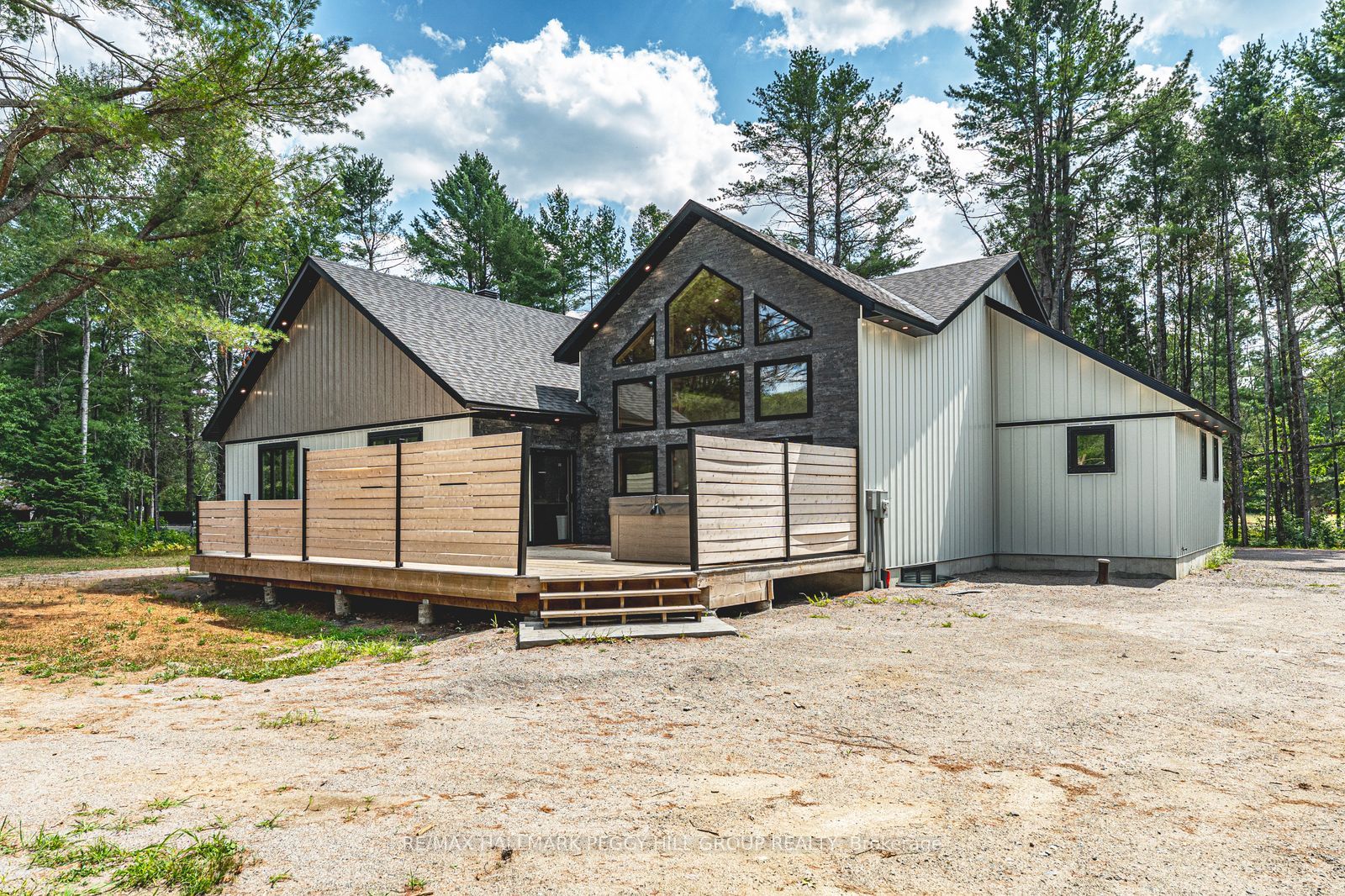 24b Buck Hill Road Property Photo 14