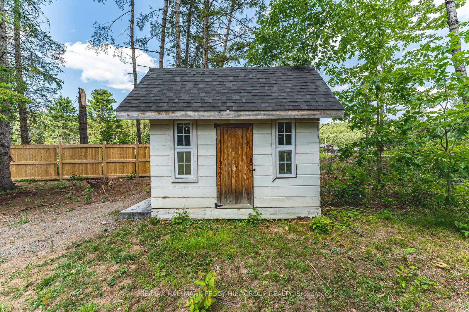 24b Buck Hill Road Property Photo 16