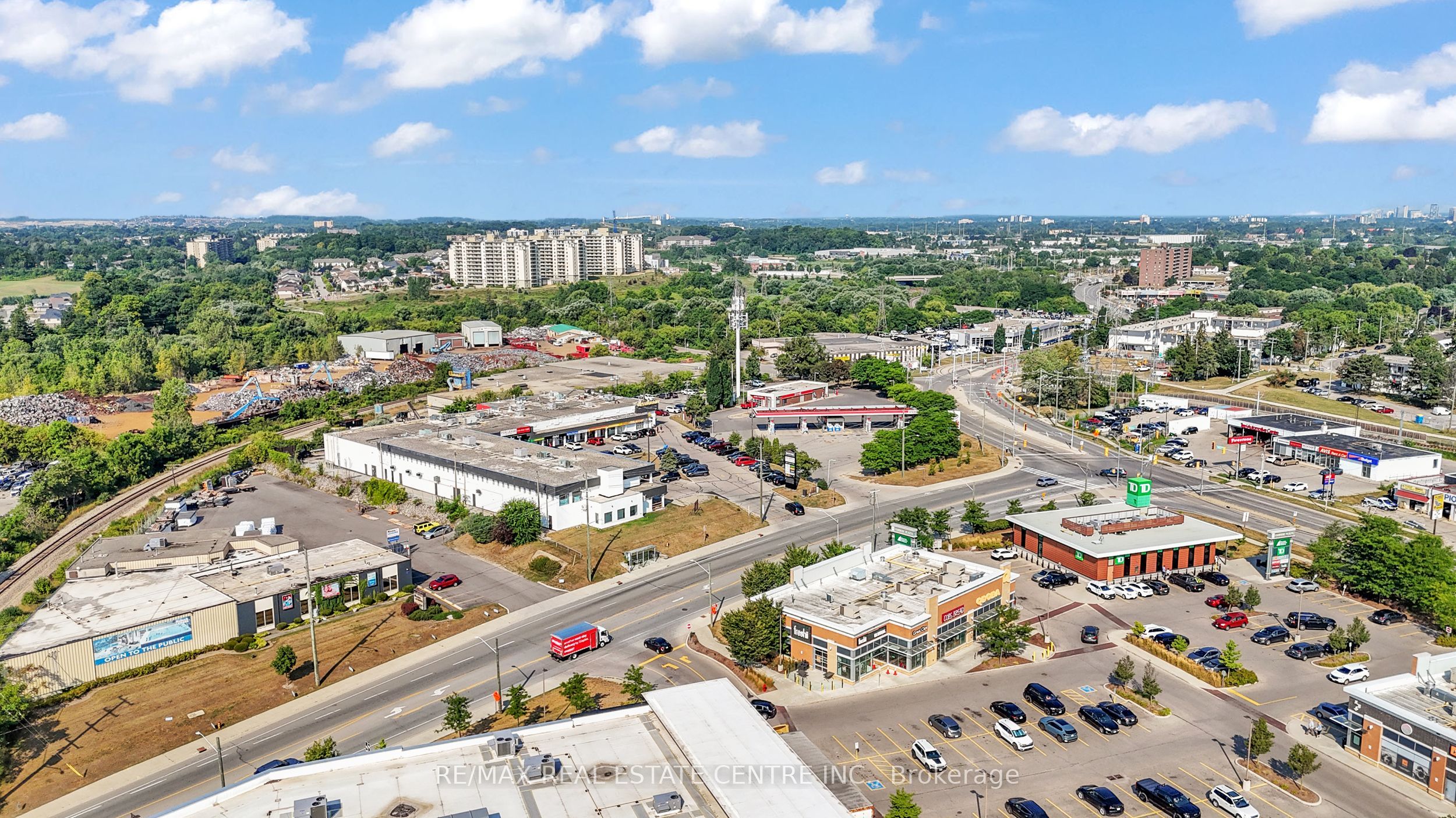 5 Manitou Drive 106b Property Photo 22