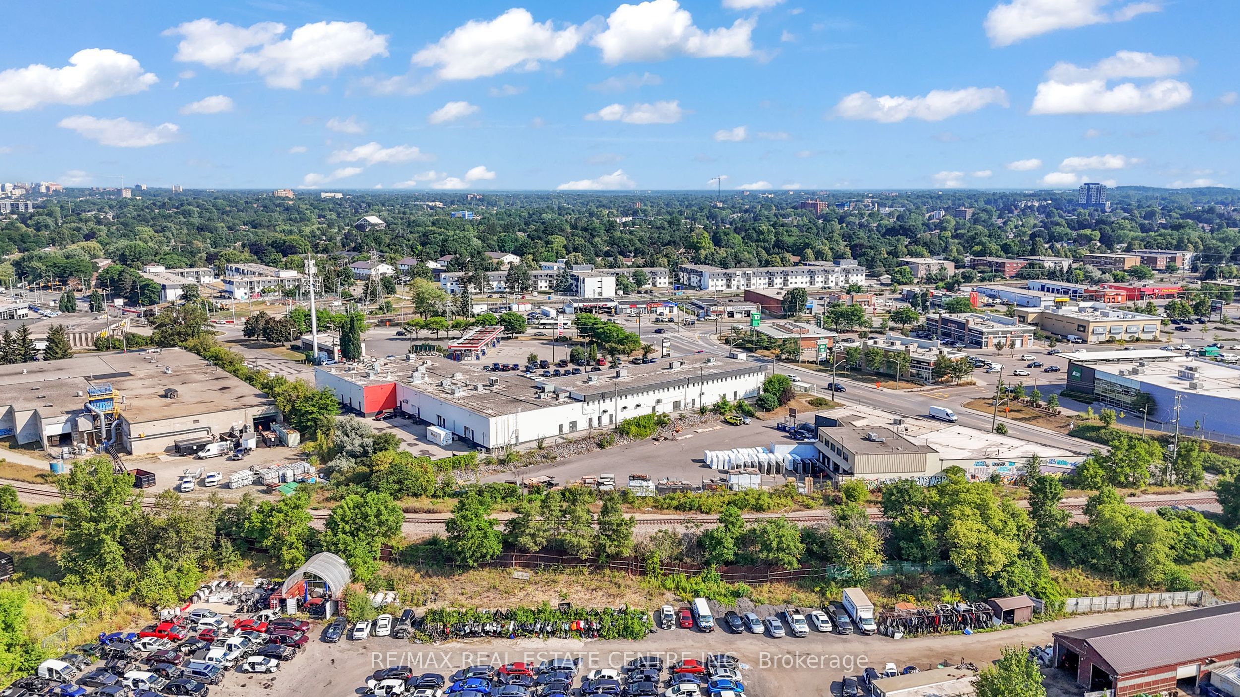 5 Manitou Drive 106b Property Photo 24