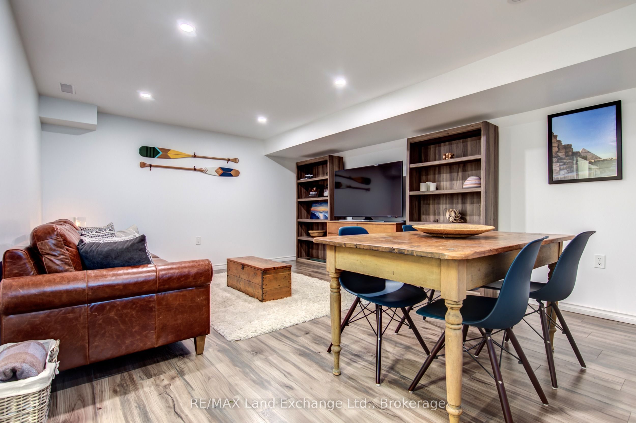 511 Wales Drive #2 Property Photo 8