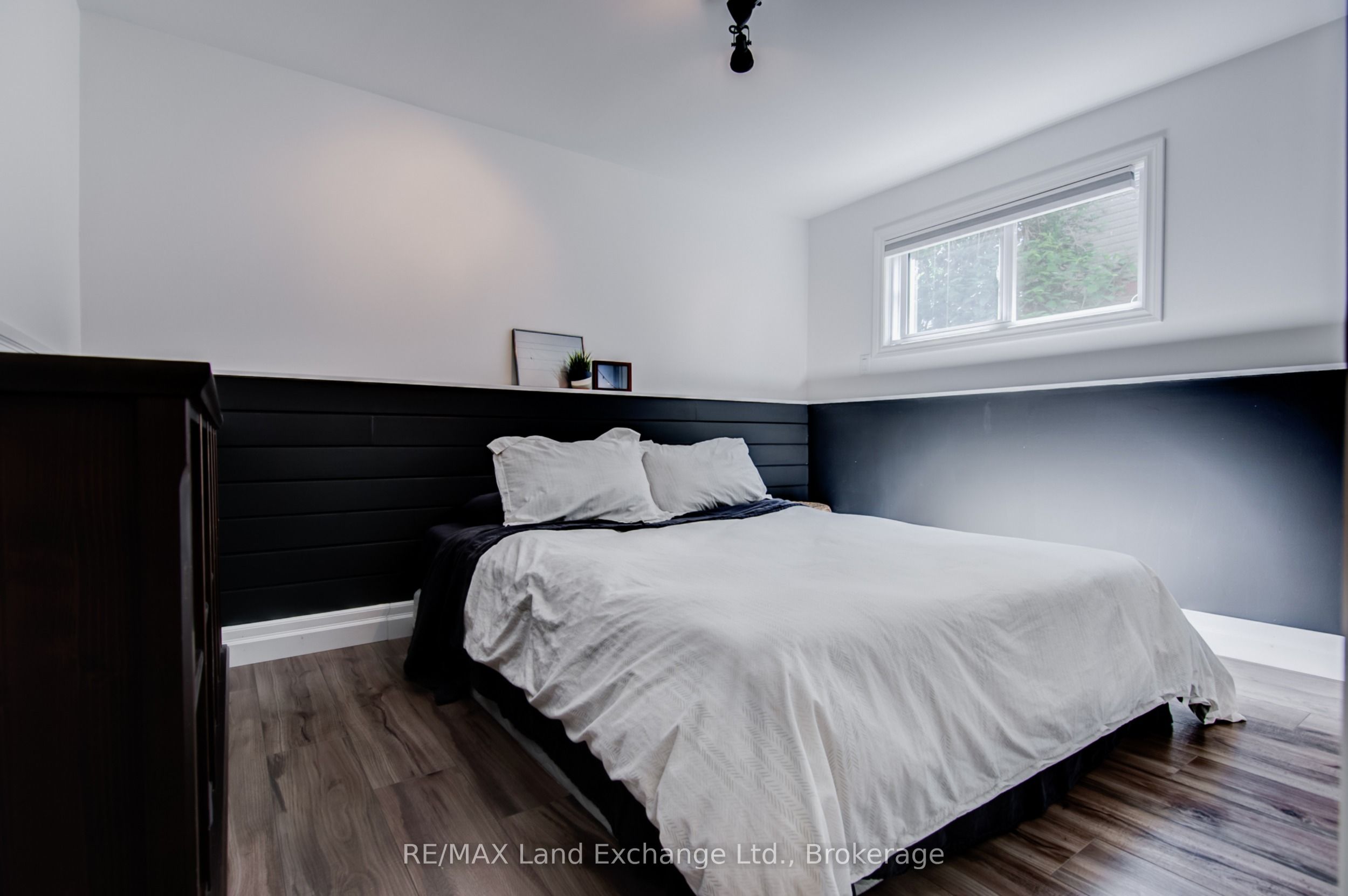 511 Wales Drive #2 Property Photo 10