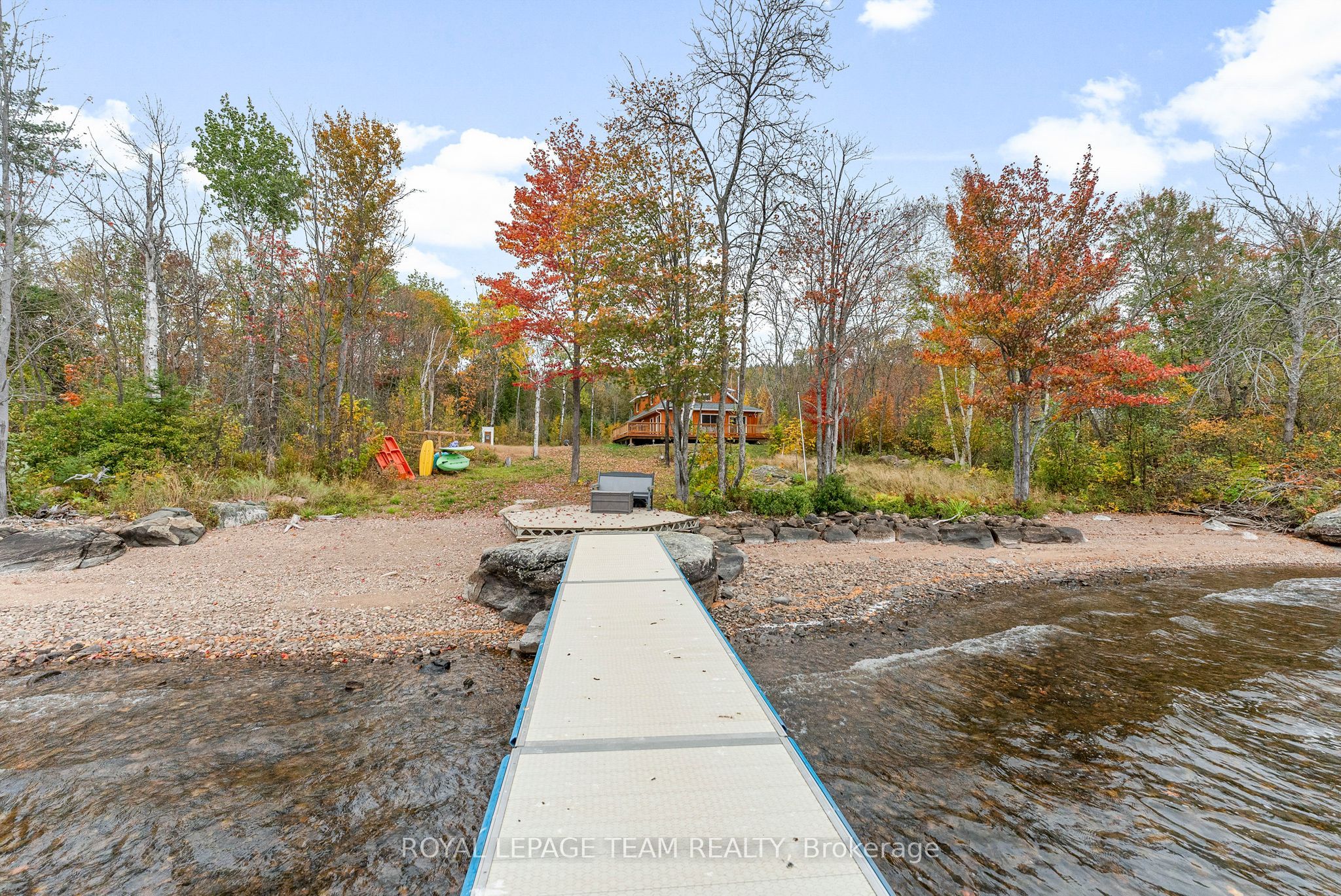 679 Curtiss Road Property Photo 4