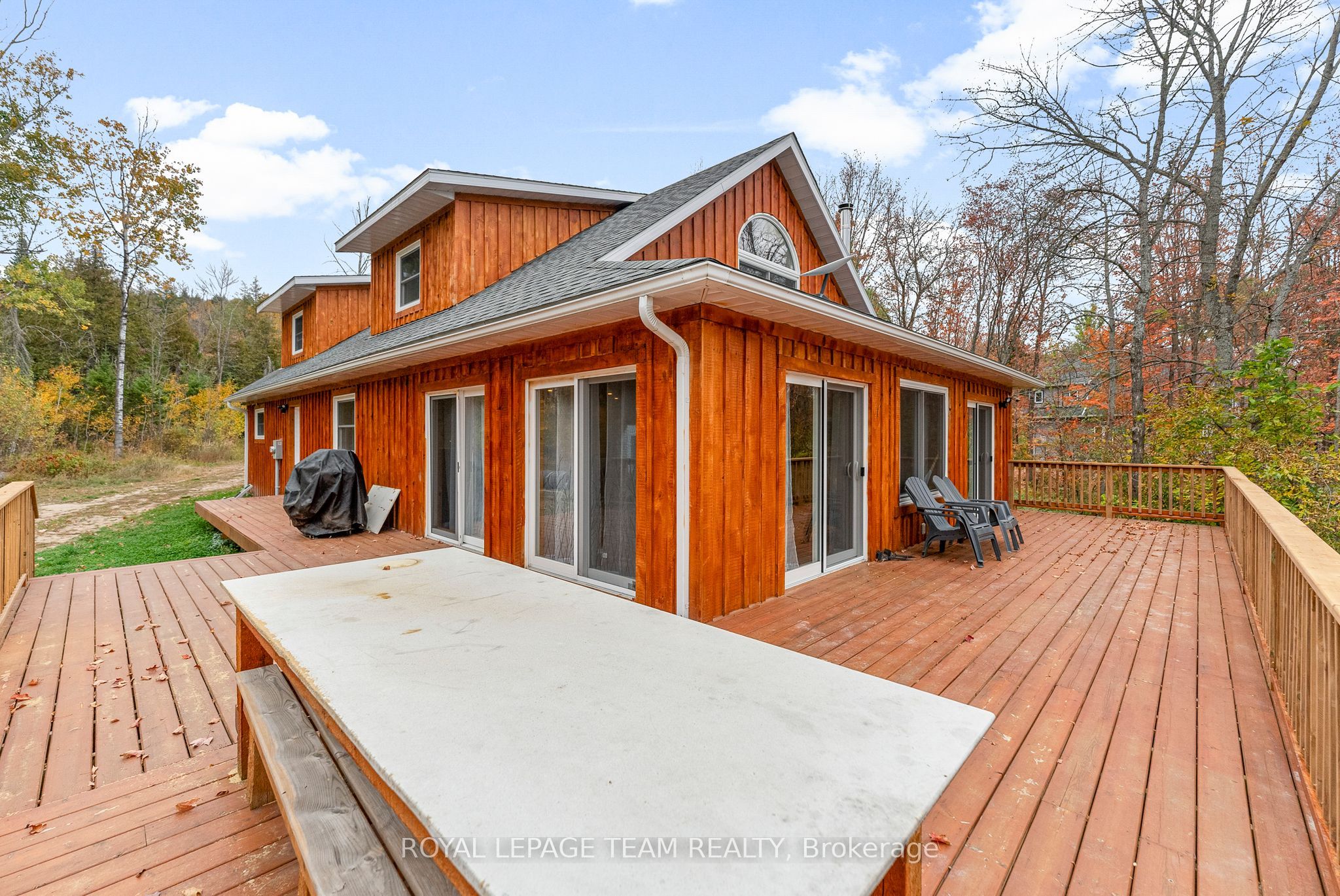 679 Curtiss Road Property Photo 6