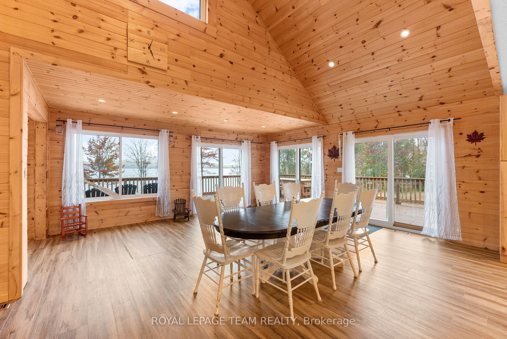 679 Curtiss Road Property Photo 15