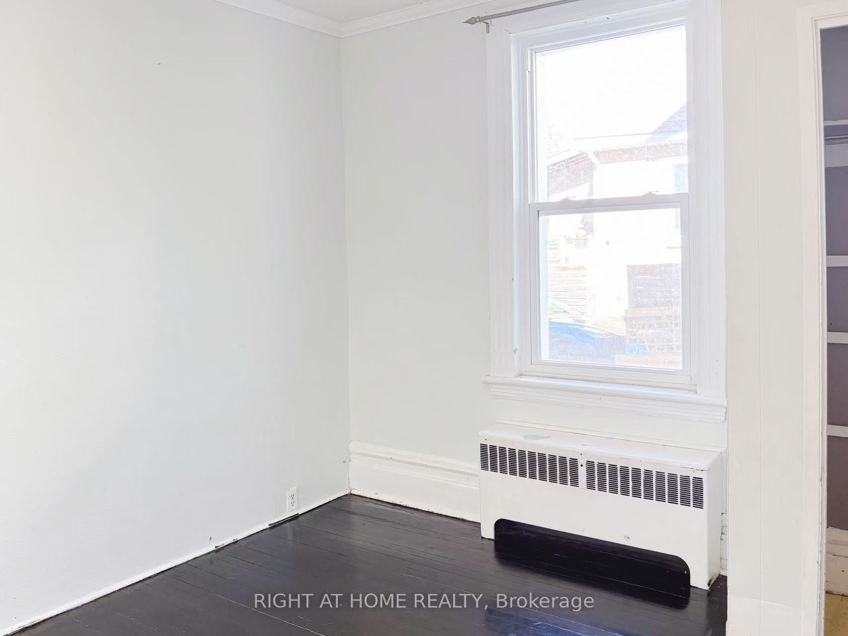 367 Dominion Avenue 1 Property Photo 8