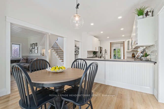 18 Mccullogh Drive Property Photo 24