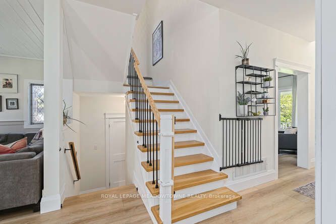 18 Mccullogh Drive Property Photo 27