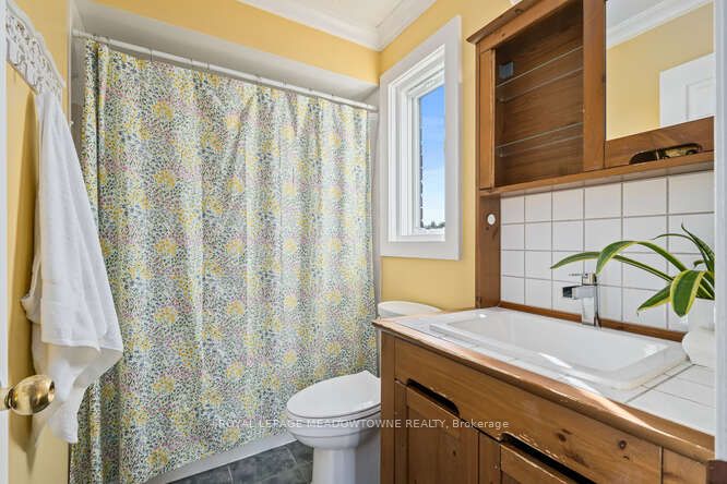 18 Mccullogh Drive Property Photo 32