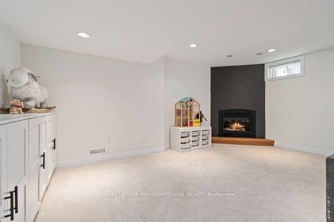 18 Mccullogh Drive Property Photo 39