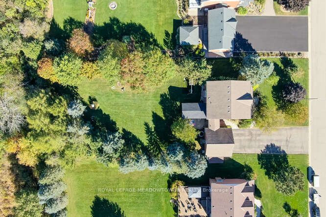 18 Mccullogh Drive Property Photo 42