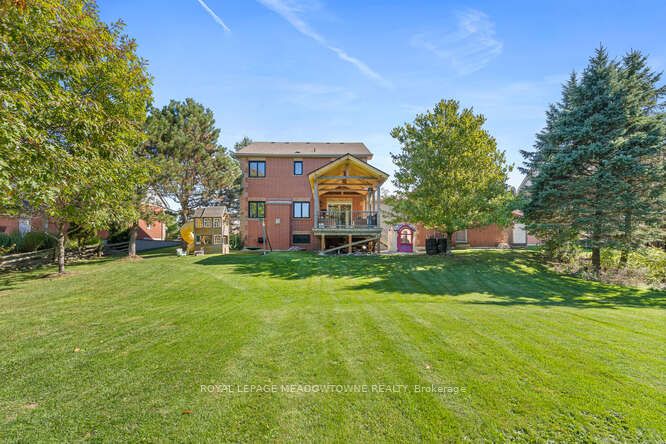 18 Mccullogh Drive Property Photo 50