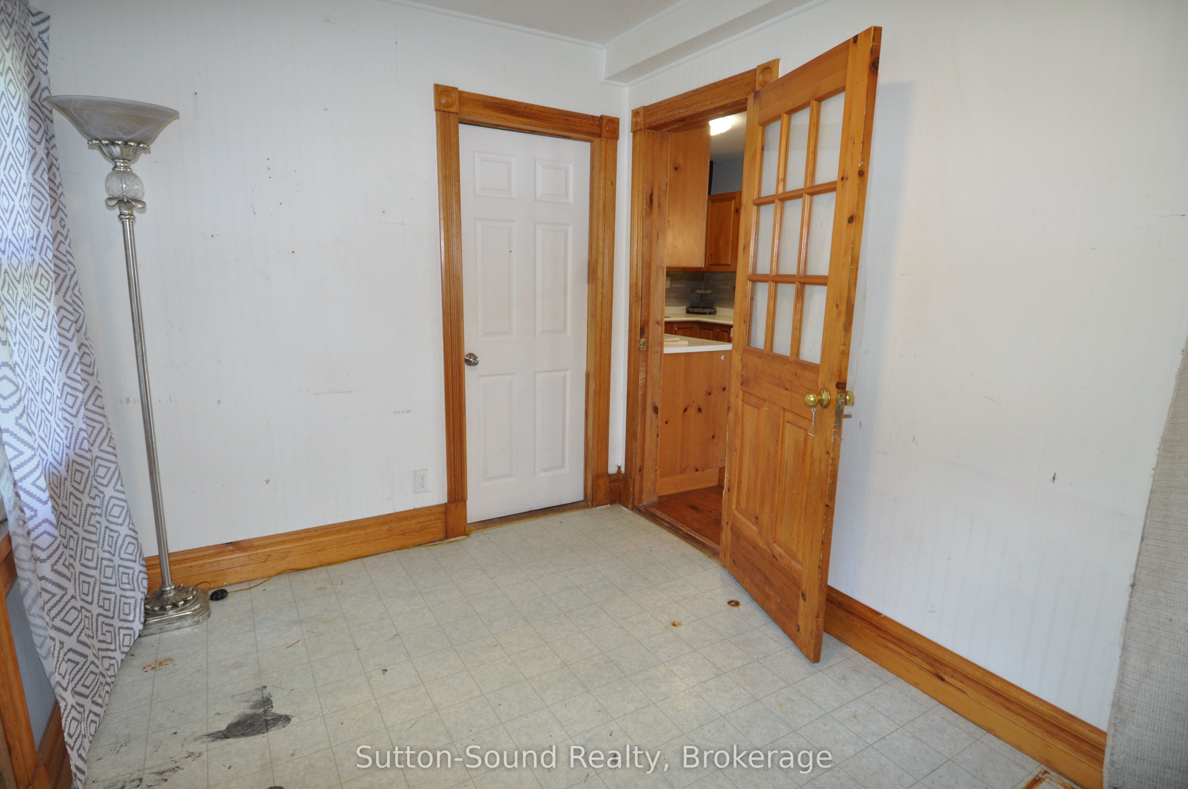 166 Old Beach Drive Property Photo 12
