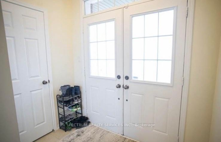 96 Warner Lane Property Photo 2