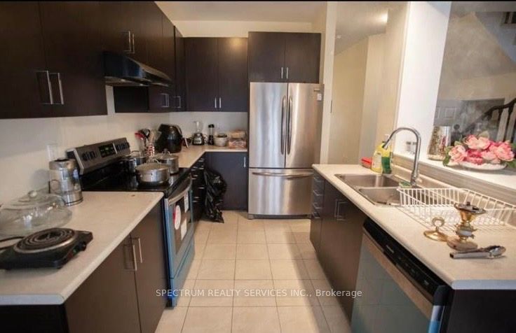 96 Warner Lane Property Photo 3