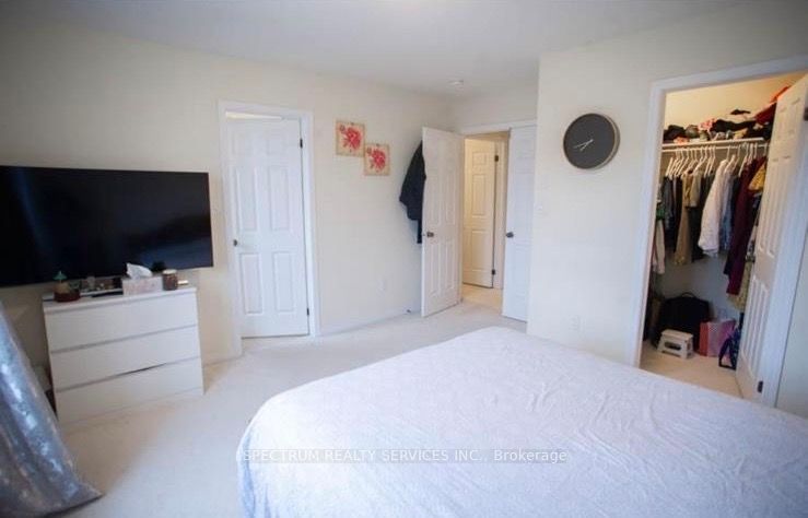 96 Warner Lane Property Photo 8