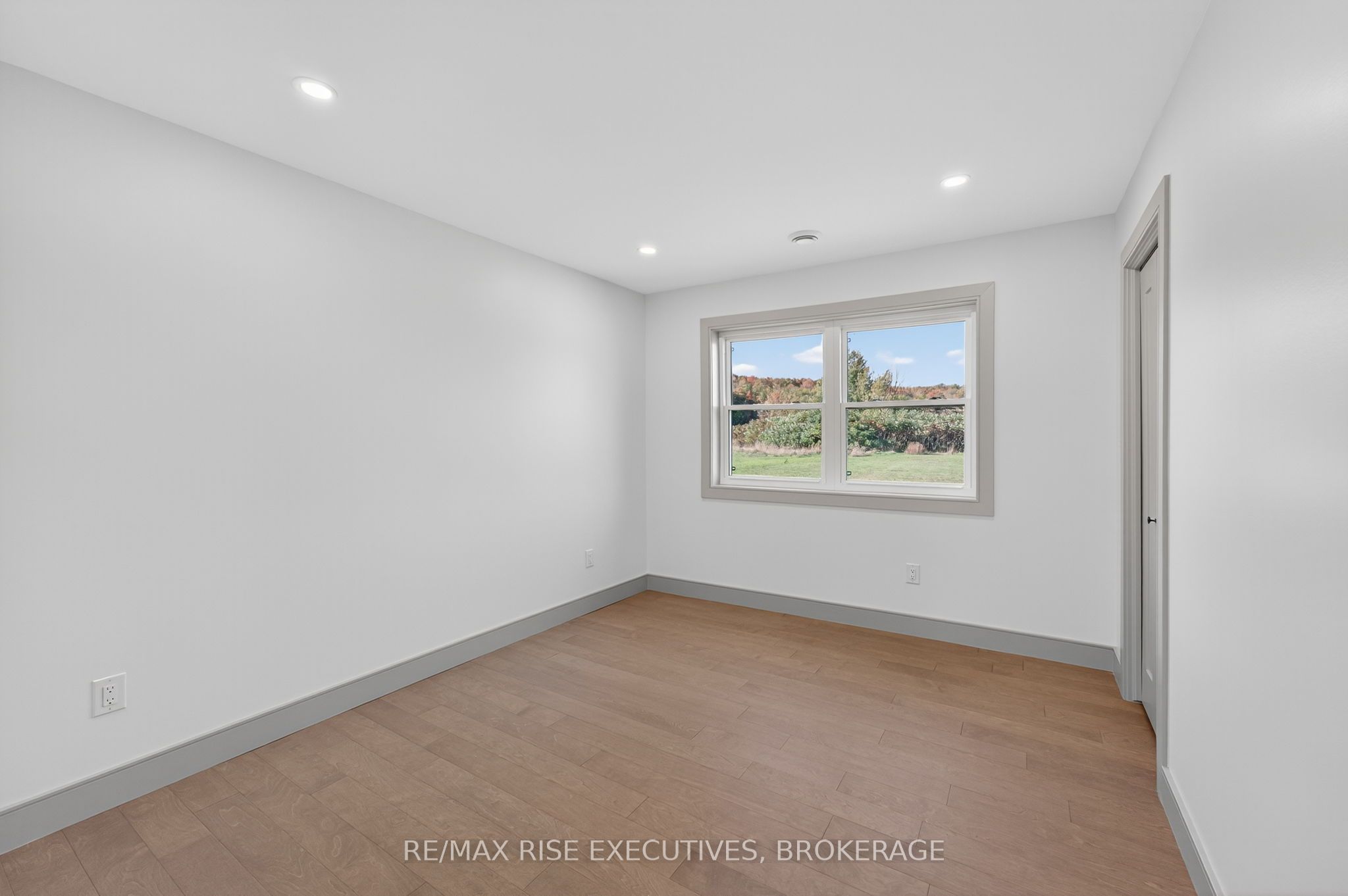 2206 Sands Road Property Photo 13