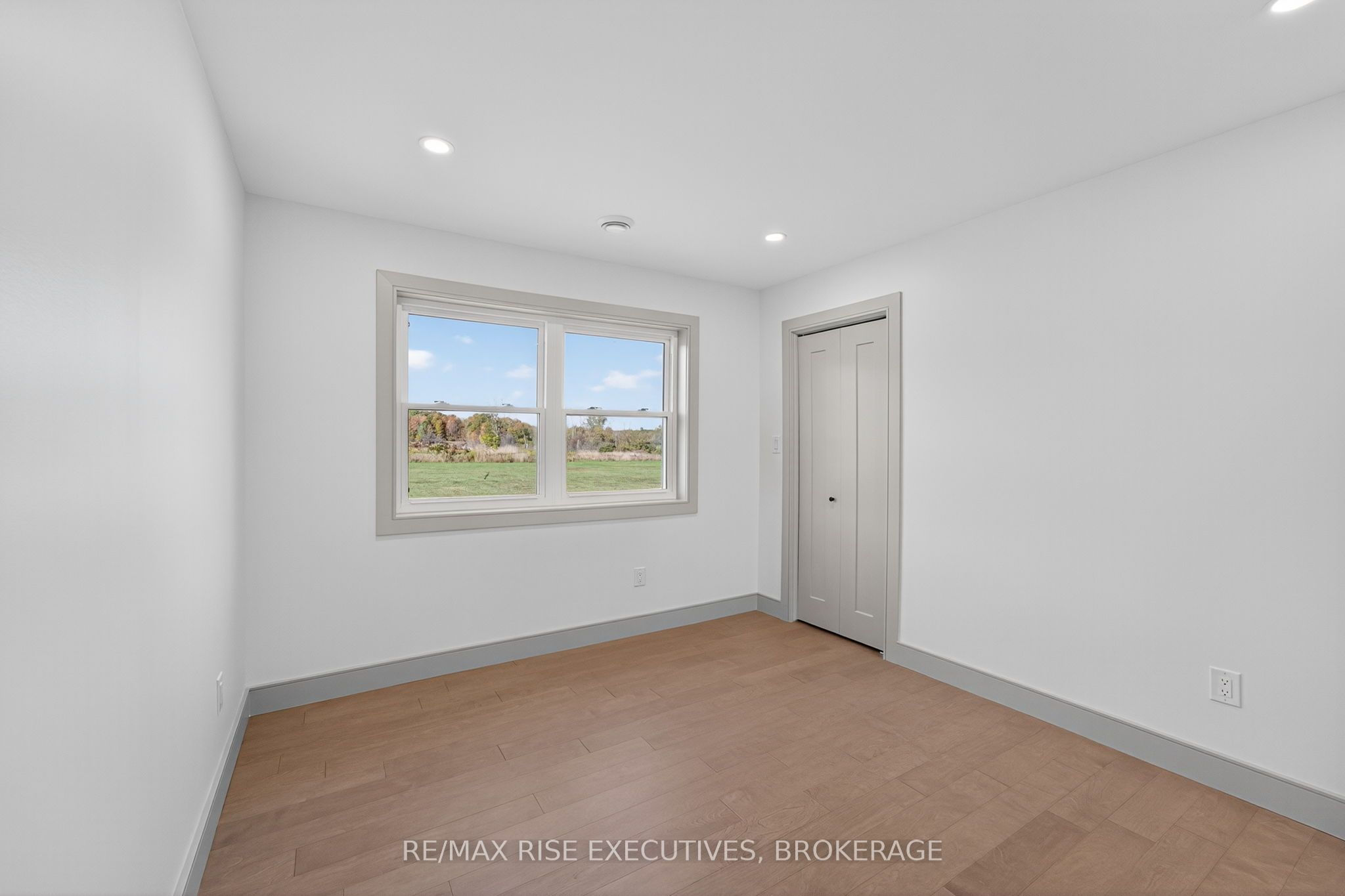 2206 Sands Road Property Photo 14