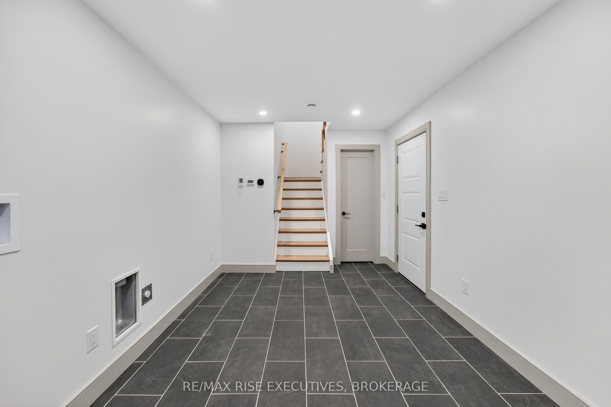 2206 Sands Road Property Photo 28