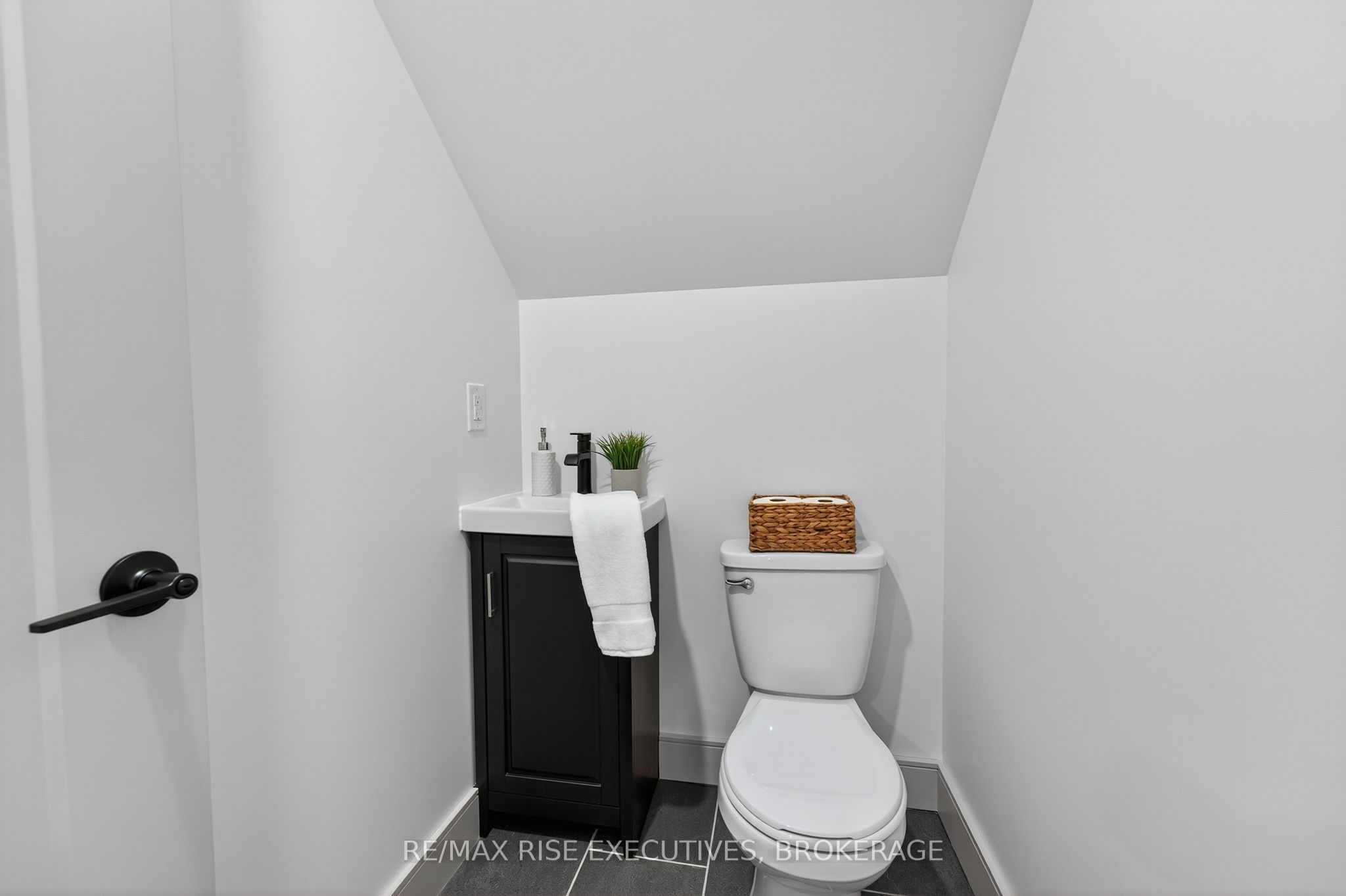 2206 Sands Road Property Photo 30