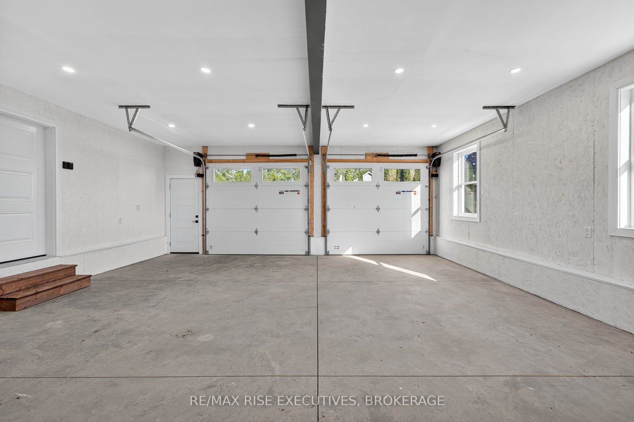 2206 Sands Road Property Photo 32