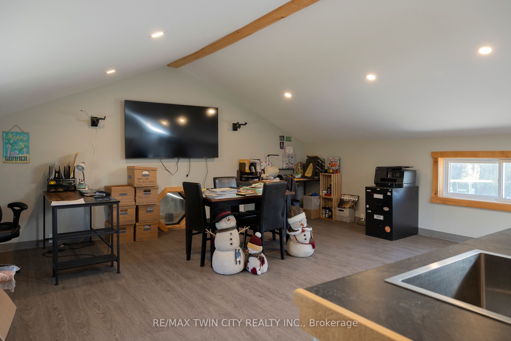 230 Oakland Road Property Photo 15