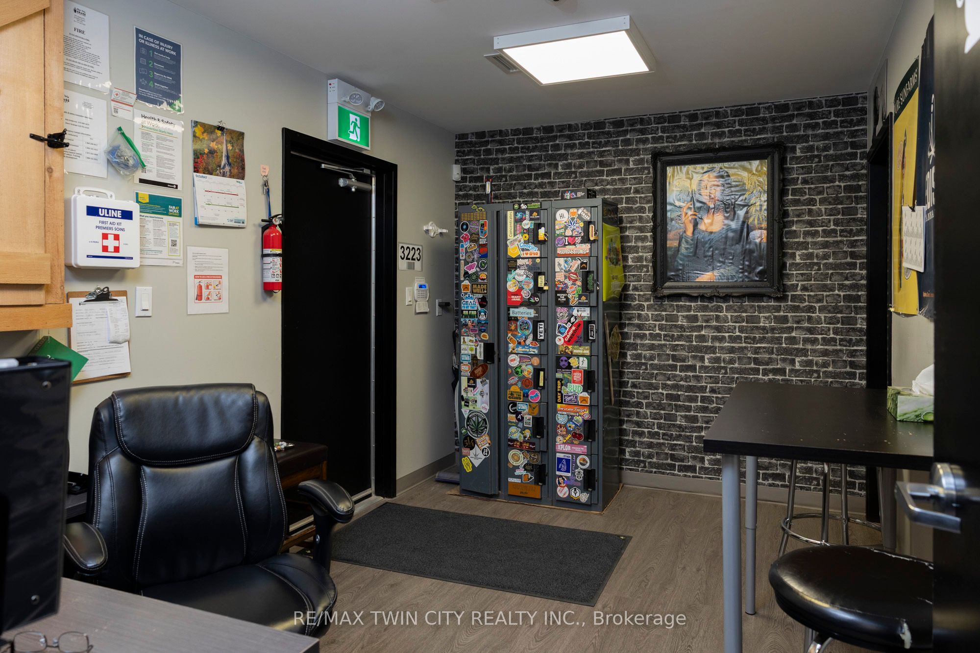 230 Oakland Road Property Photo 21