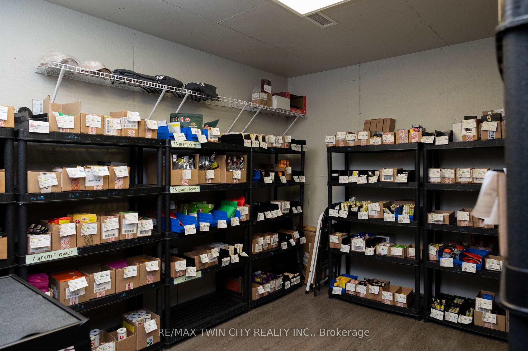 230 Oakland Road Property Photo 22