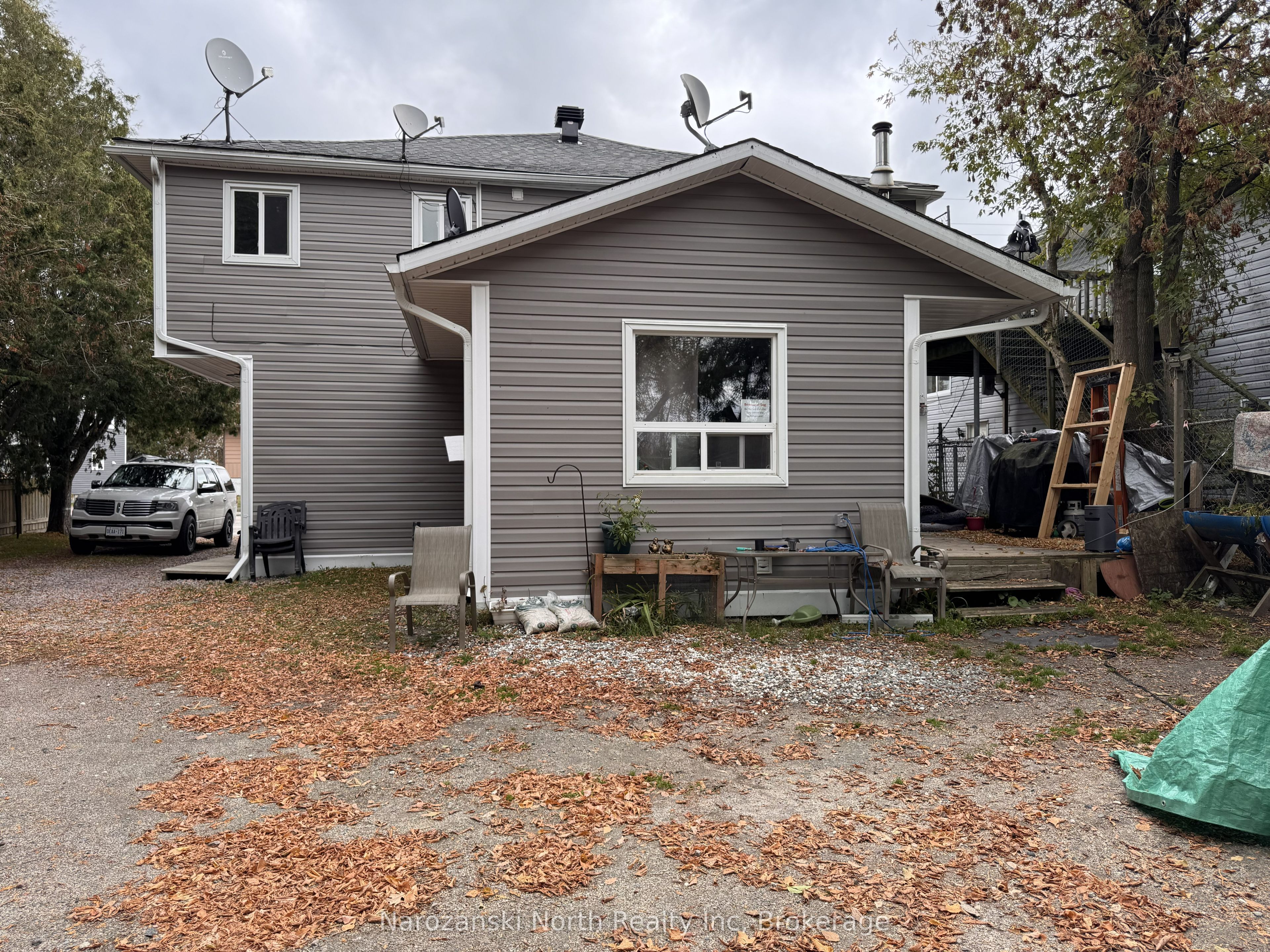23 St. David Street N Property Photo 17