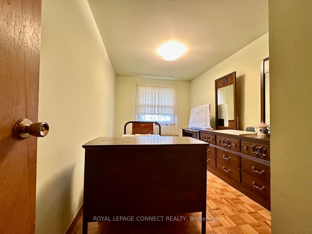 10-16 Orchard Place 11-14 Property Photo 15