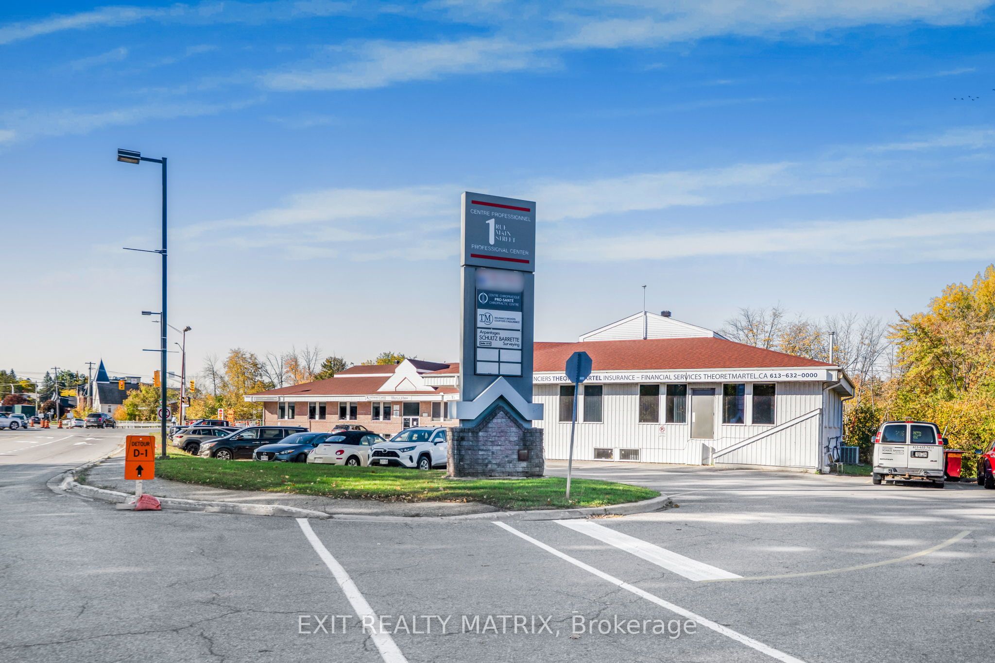 1 Main Street E 500 Property Photo 3