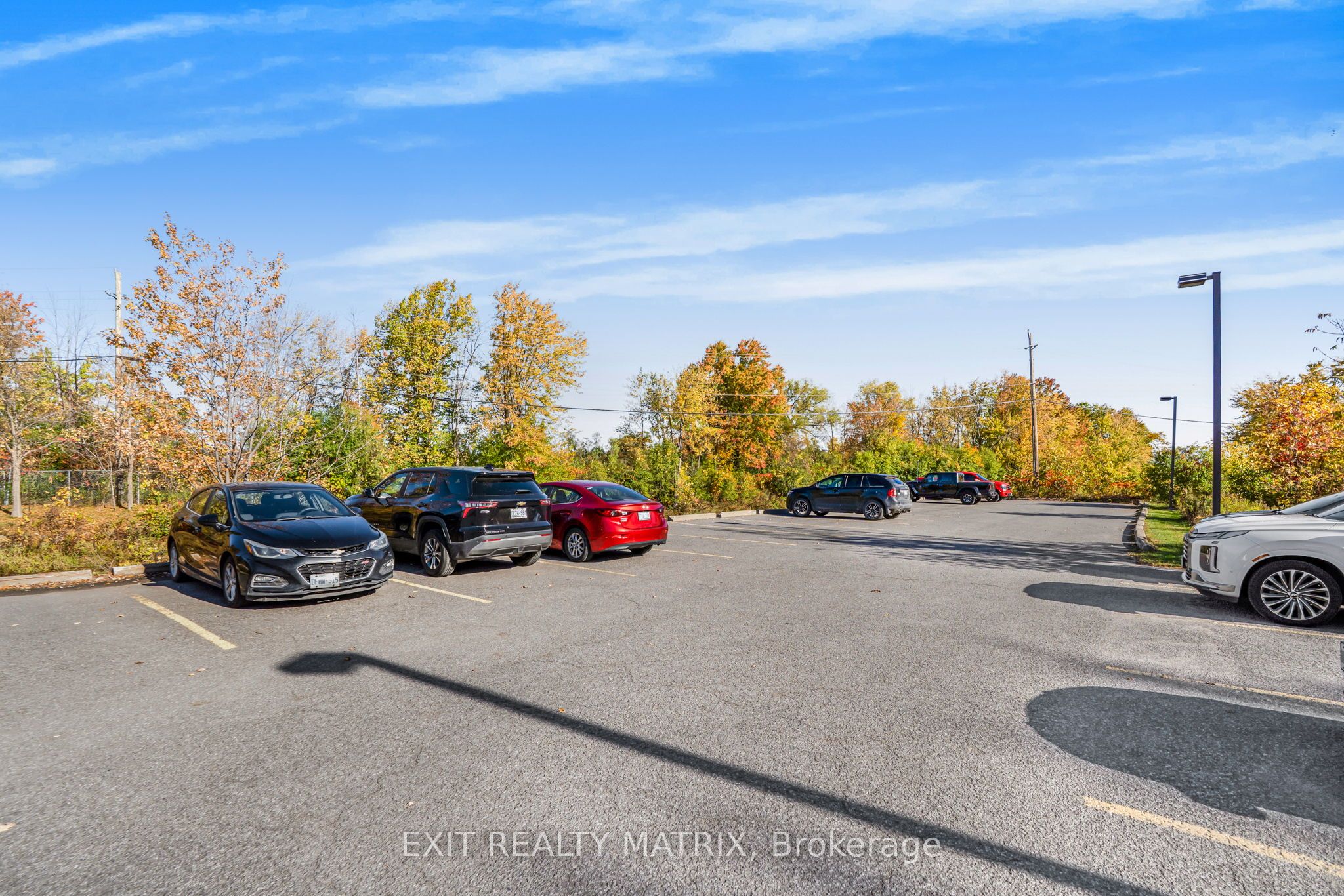 1 Main Street E 500 Property Photo 5