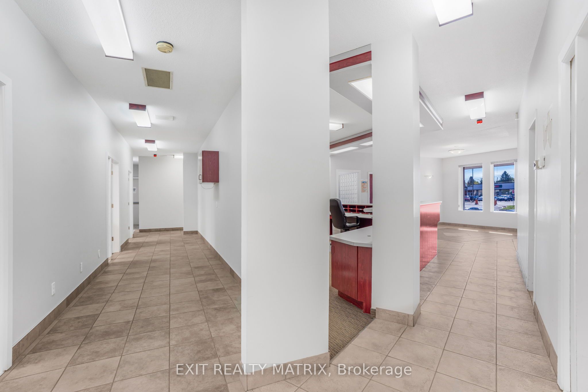 1 Main Street E 500 Property Photo 27