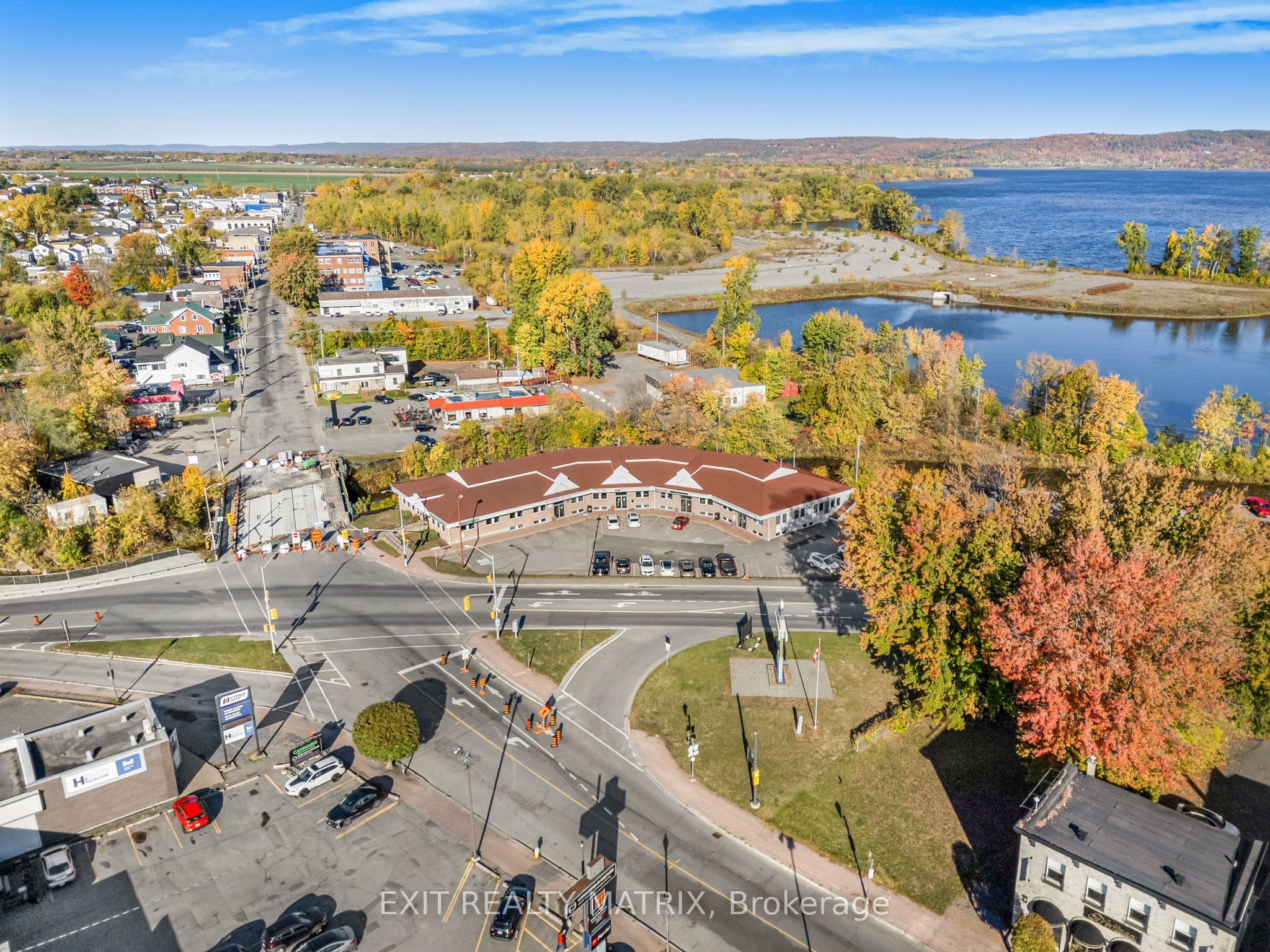 1 Main Street E 500 Property Photo 34